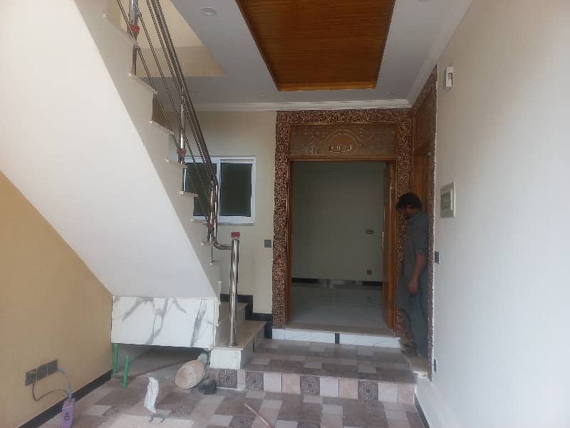 barnd new dubal unit 5marla House For sale chaklala scheme3 rawalpindi 12