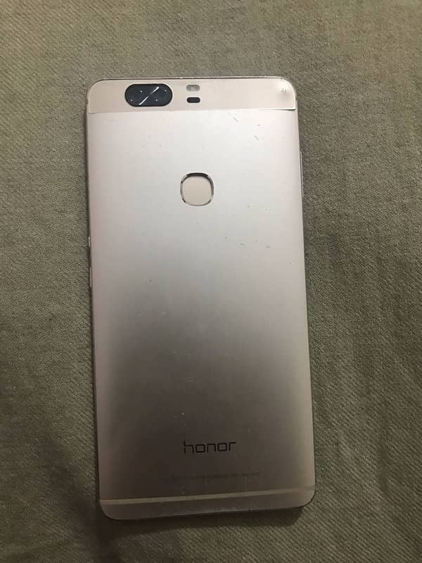 Honor V8 2