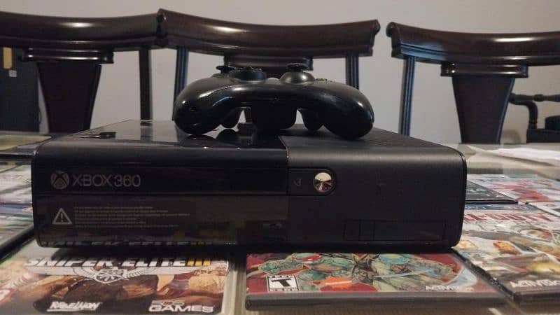 Xbox 360 slim 1