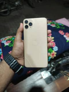 Iphone 11 pro max 64 gb factory unlock Gold coulor