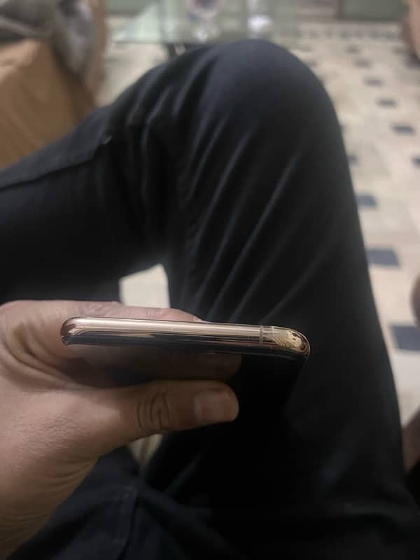 iphone xs max 2