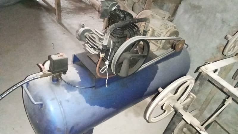 hawa wali tanki air compressor 1