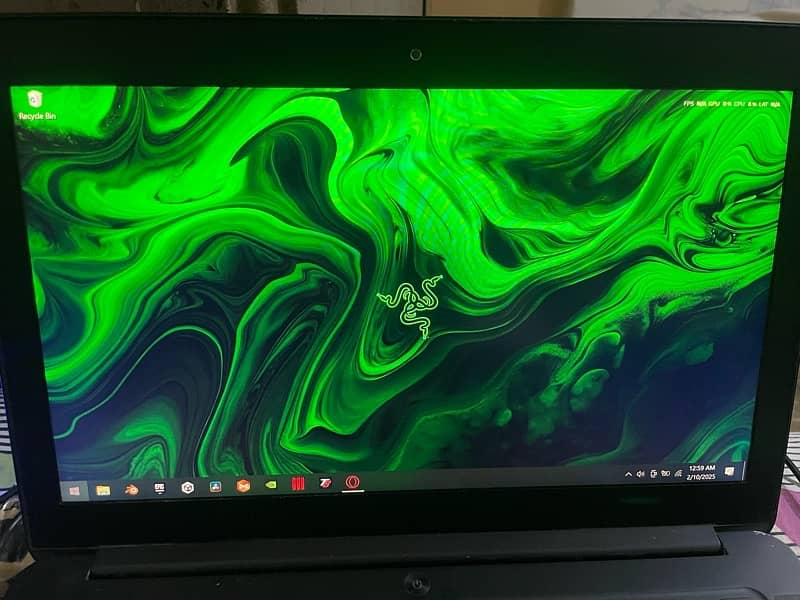 razer blade 2017 , i7-7 gen , gtx 1060 -6gb , gaming laptop 1