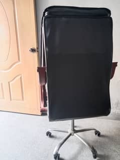 Boss Chair office Chair luxury and comfortable