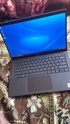 Dell latitude 7410 core i5 10 Gen 16 GB 256 GB SSD