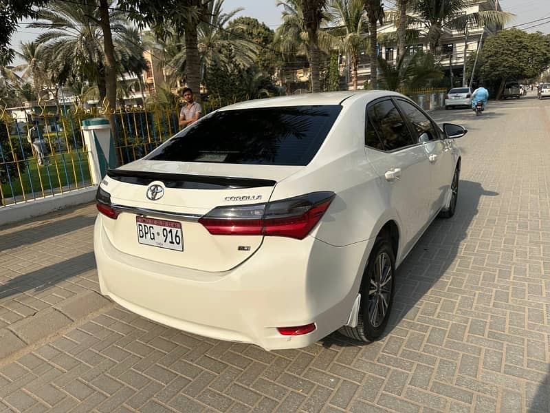 Toyota Corolla XLI 2018 3