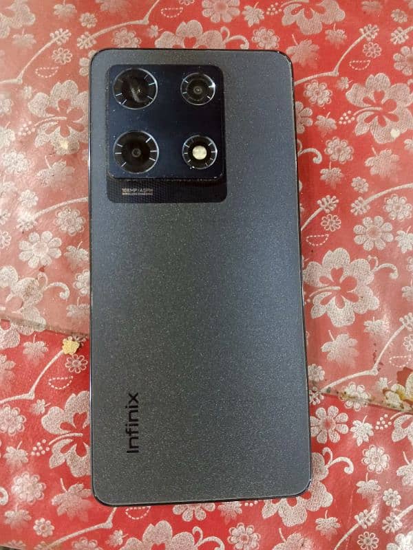 infinix not 30 pro 0