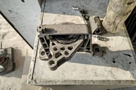 Mazda Axela Main Engine Mount