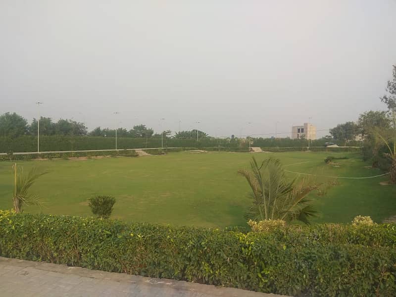 Jb Orchard Farm House Main Raiwind Road 18