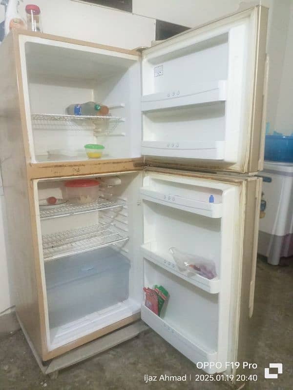 Fridge for sale Haeir 9