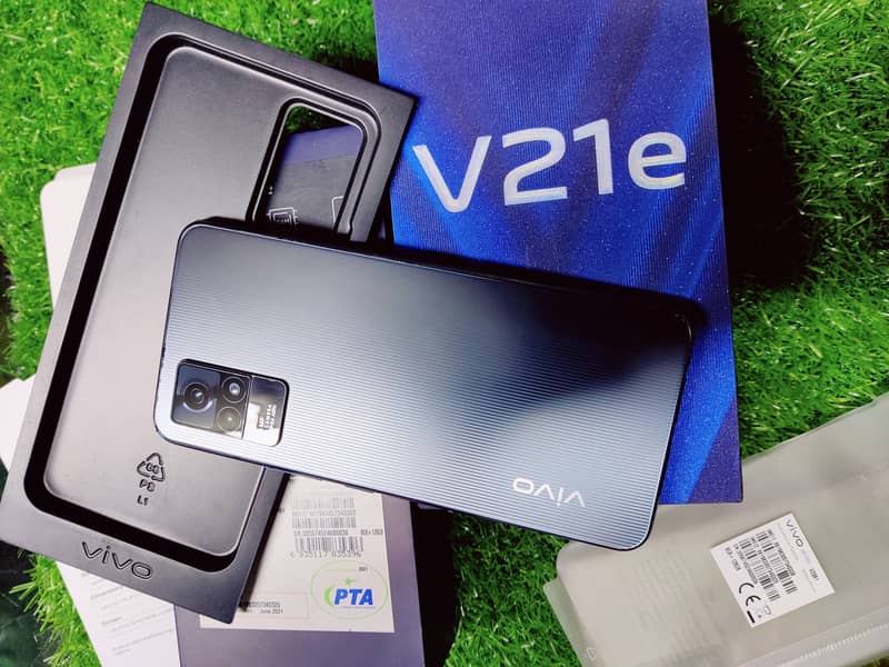 Vivo v21e 8/128 with box dual sim approve 1