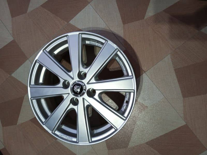 Toyota Aqua 15 inch 5.5 jj Rims 3