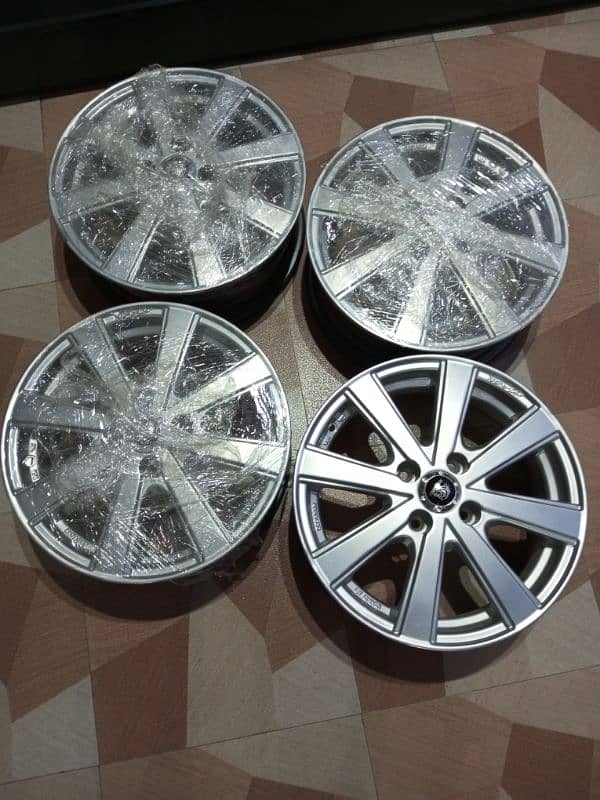 Toyota Aqua 15 inch 5.5 jj Rims 4