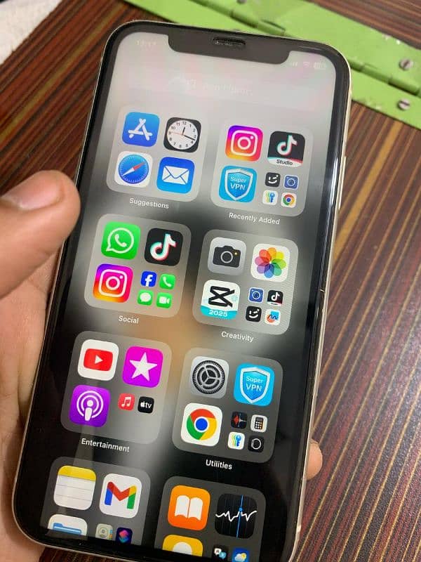 iPhone 11 ( 128 GB ) Condition Like New 3