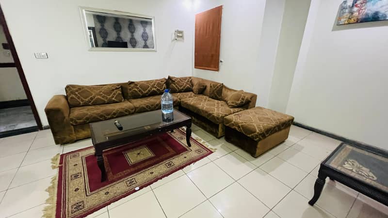 Two bedroom apartment available for Rent 3 extra store gas available 1