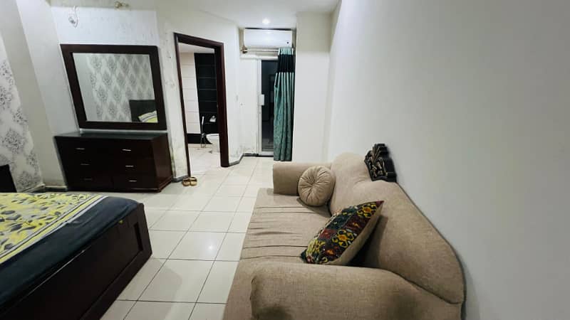 Two bedroom apartment available for Rent 3 extra store gas available 16