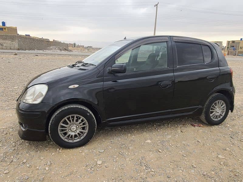 Vitz 2002 1000cc 10