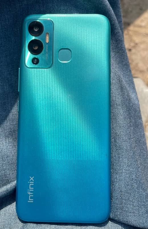 infinix hot 12 play  4/64 0