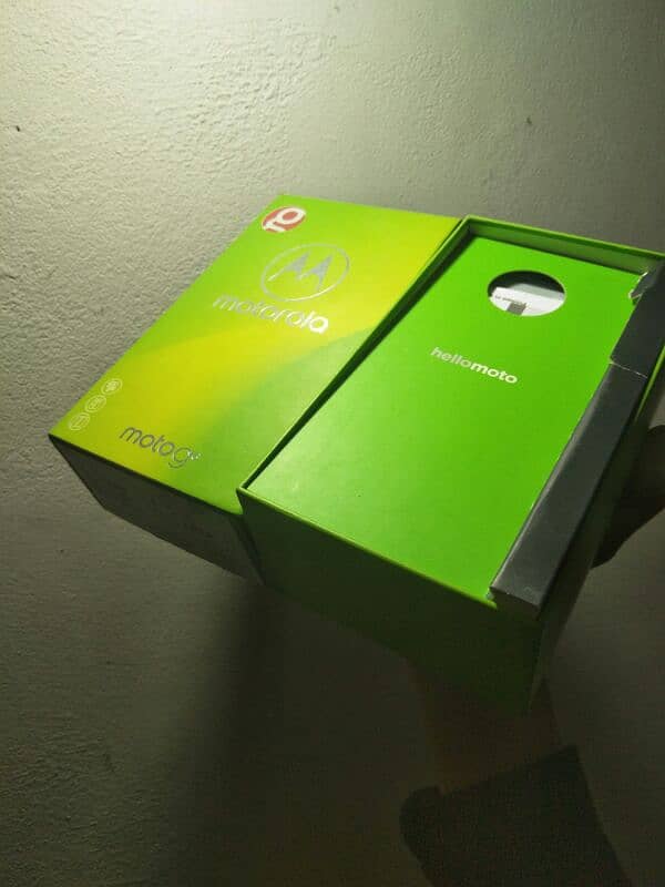 MOTO G6 WITH BOX FOR SALE 1