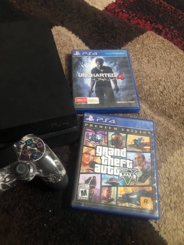 Ps4 1200 series with 2 controller and games 2