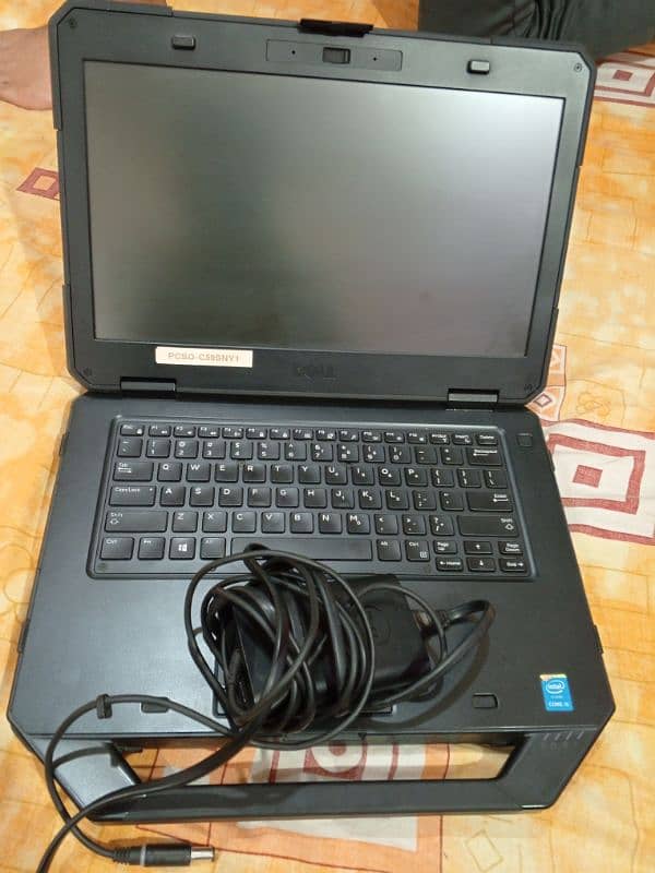 DELL thoughbook i5 4th GEN 8/500 Backlight keyboard Graphic 1.5GB 8