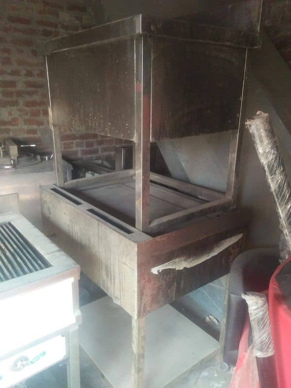 restaurant saman urgent sale 8