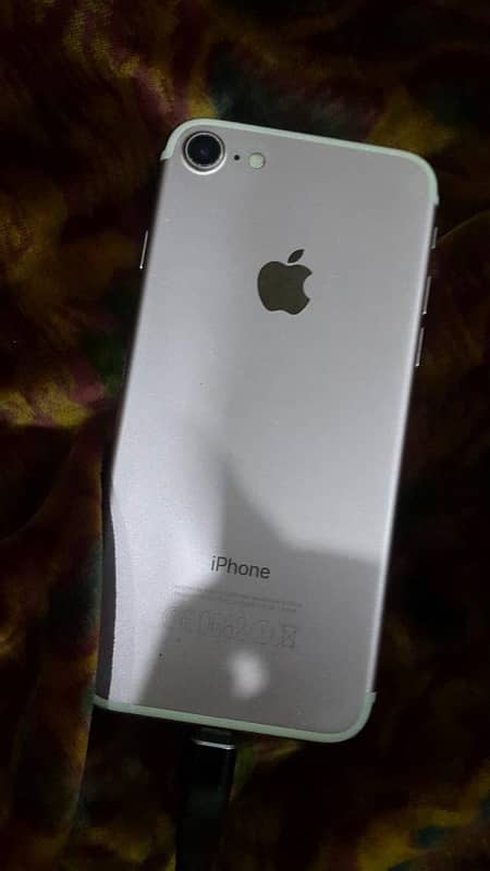 iphone 7 PTA 256GB 2