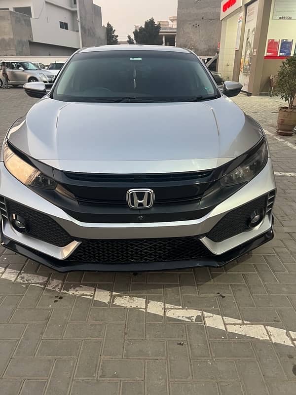 Honda Civic Oriel 2017 18