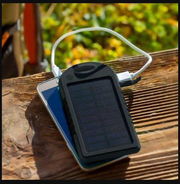 10000mha solar power bank black (new) 0