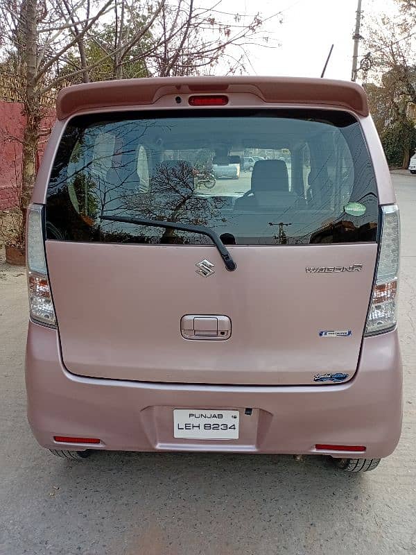 Suzuki Wagon limited edition 2015 model Lahore registration 69000 driv 1