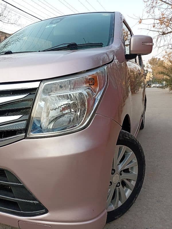 Suzuki Wagon limited edition 2015 model Lahore registration 69000 driv 2