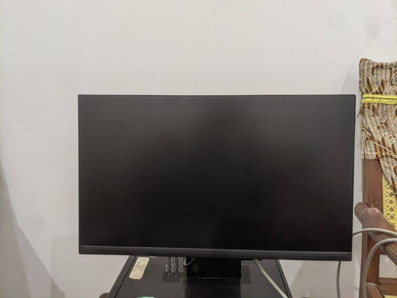 Dell LCD borderless 22 inch 0