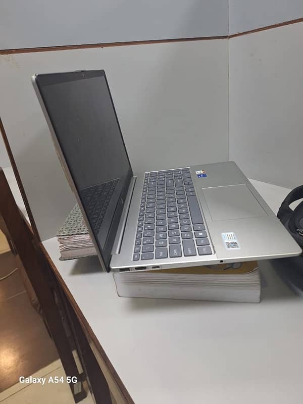 HP 15-fd0107tu Intel Core i5-13th Gen, 8GB, 512GB 3