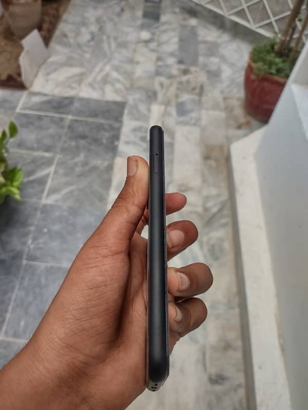 google pixel 4 (urgent sale) 6