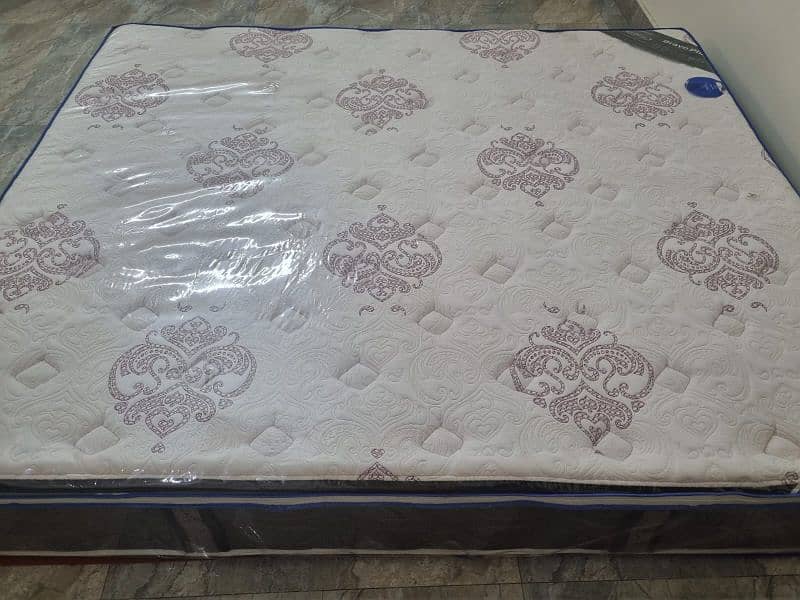 Mattress (urgent Sale) 3