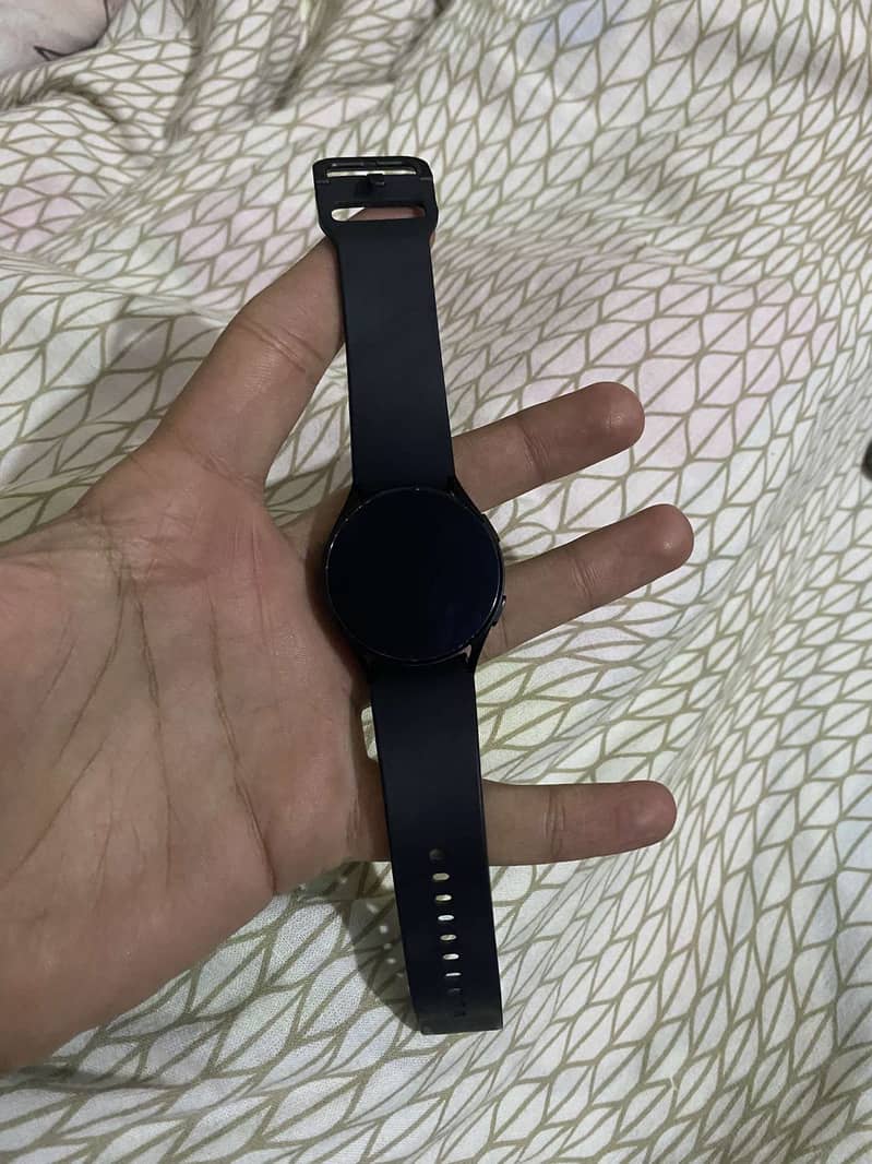 Galaxy Watch4 Bluetooth (44mm) 0