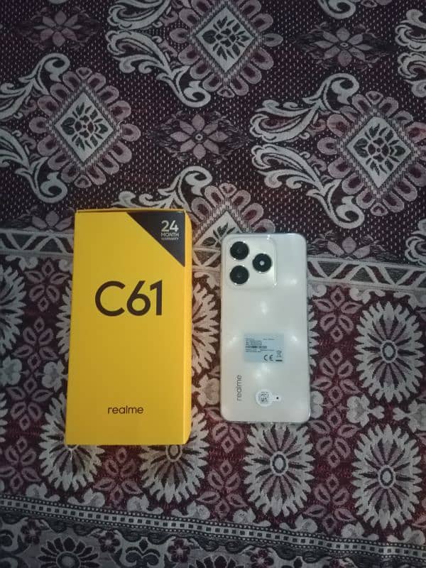 realme c61 6 128 0