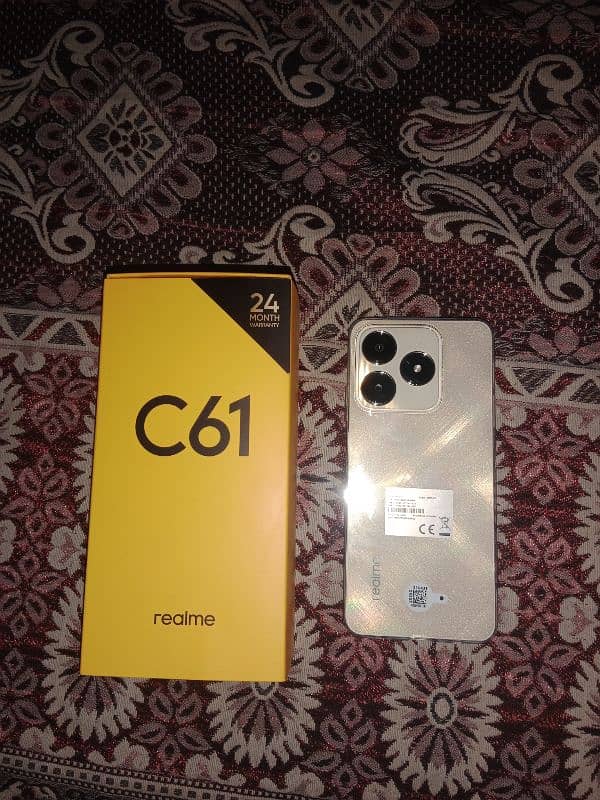 realme c61 6 128 1