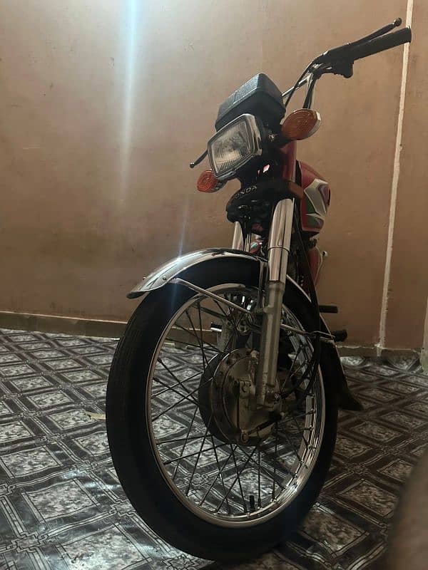 Honda CG125 10