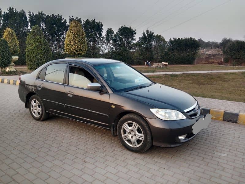 Honda Civic EXi 2005 1