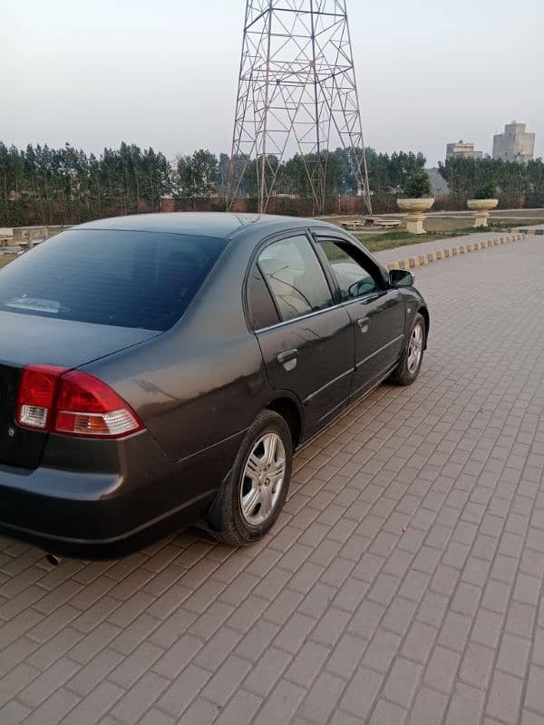 Honda Civic EXi 2005 4