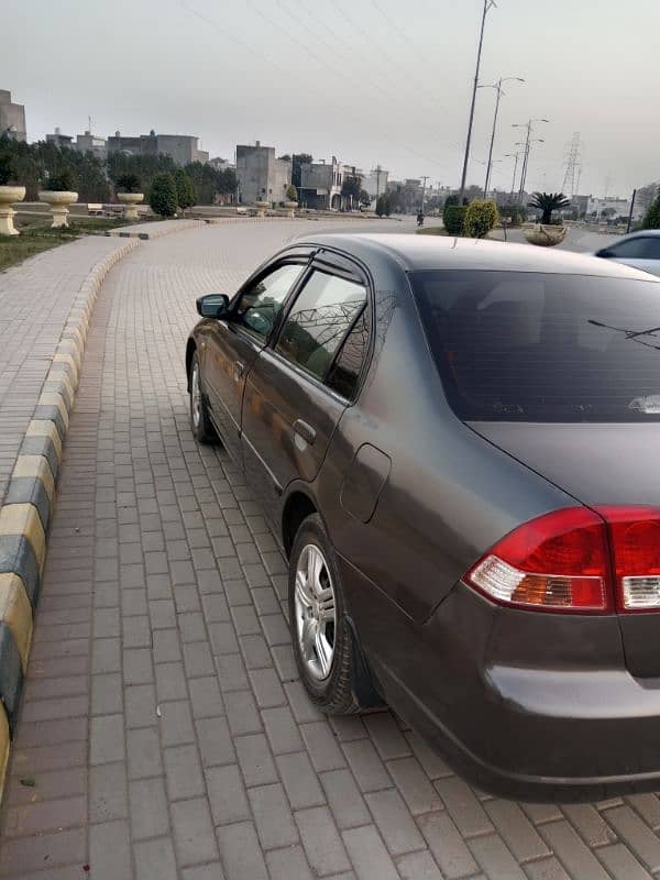 Honda Civic EXi 2005 5