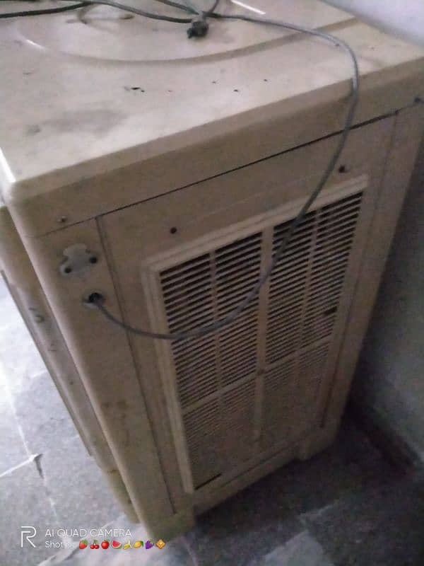 aik adad ac cooler chaloo halat me urgent sale 1