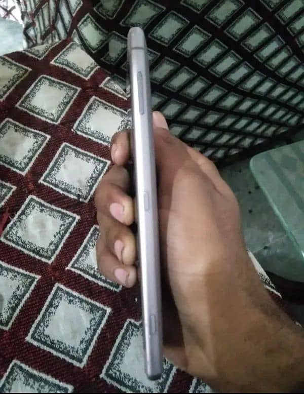 sony xperia xz2 10 by 10 ha 2