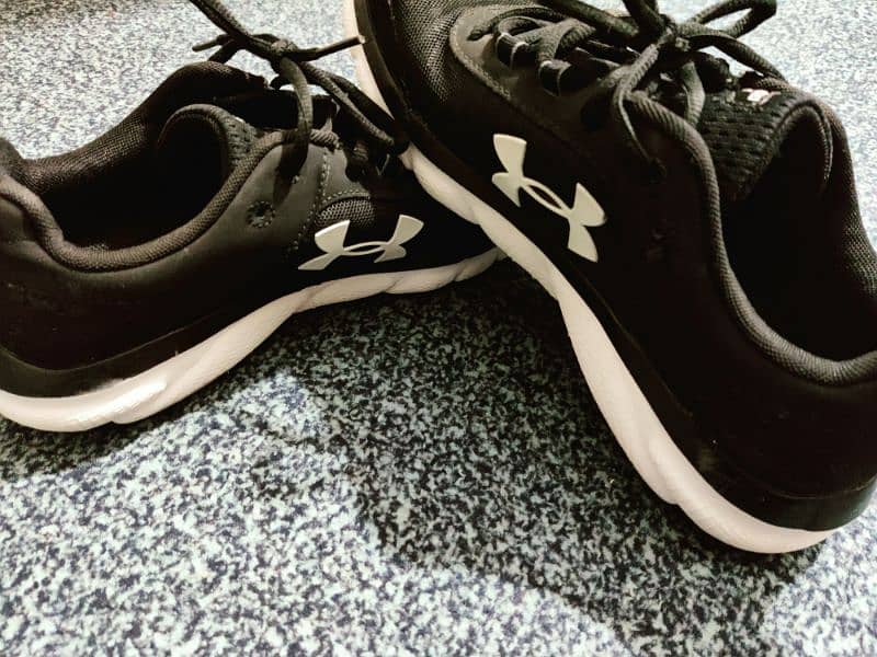 under armour original shoes 0