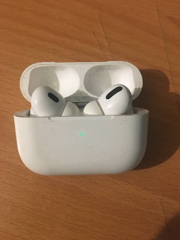 apple airpods pro 2 3