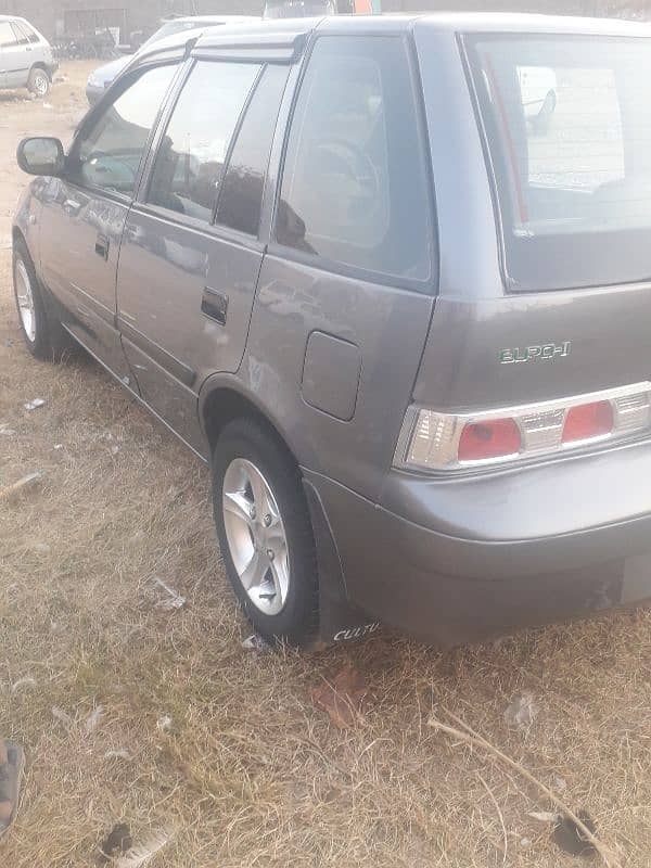 Suzuki Cultus VXR 2011 3