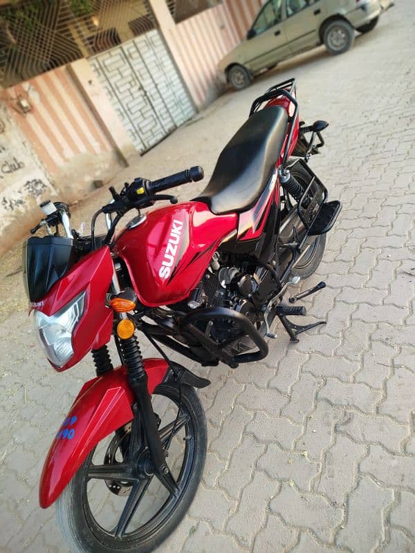 Suzuki GR 150 2021 (RED MINT) 6