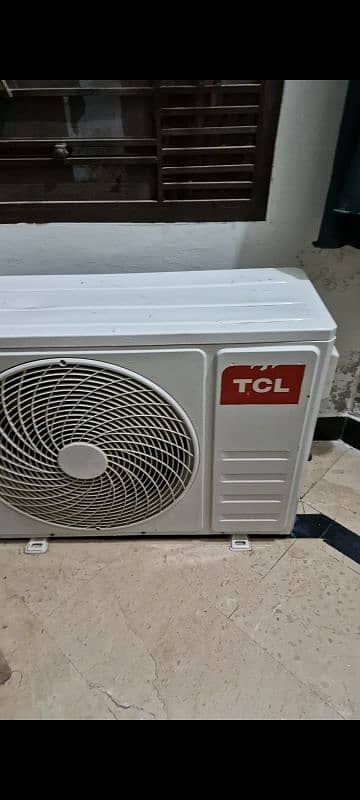 Urgent sell my DC inverter ac . 2