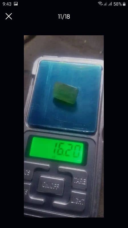 gemstone Emerald natural beautiful colour carat600 8